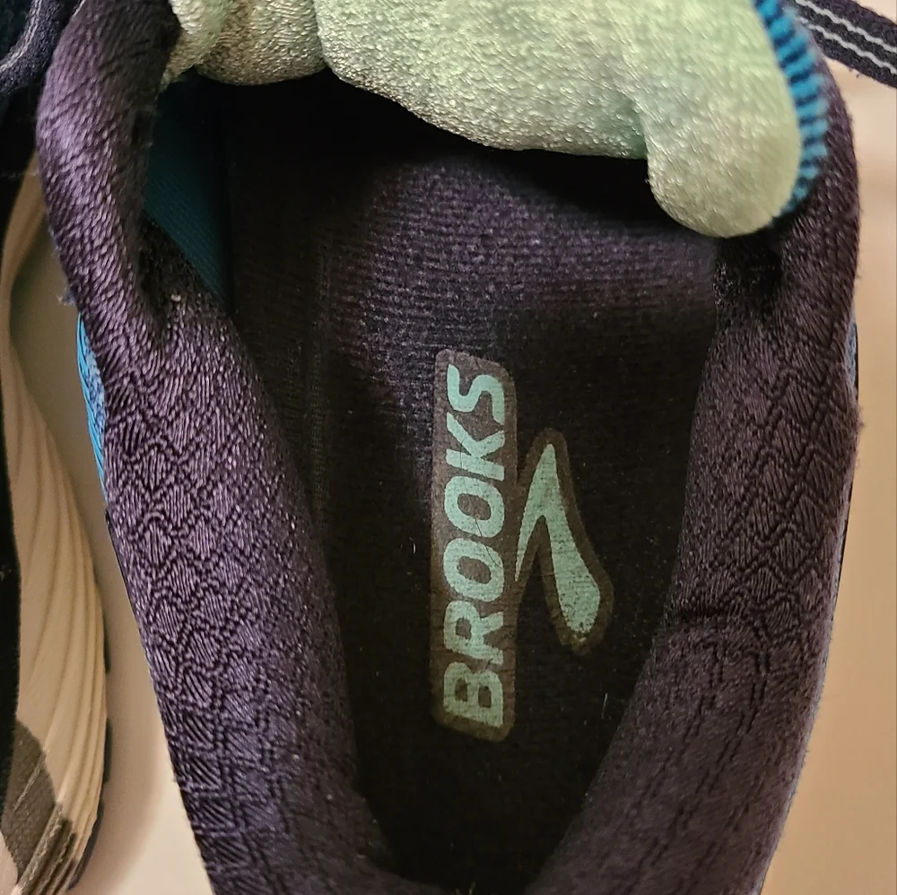 Brooks Blue and Green Sneakers with Mesh Upper and Cushioned Midsole - Picture 4 of 5